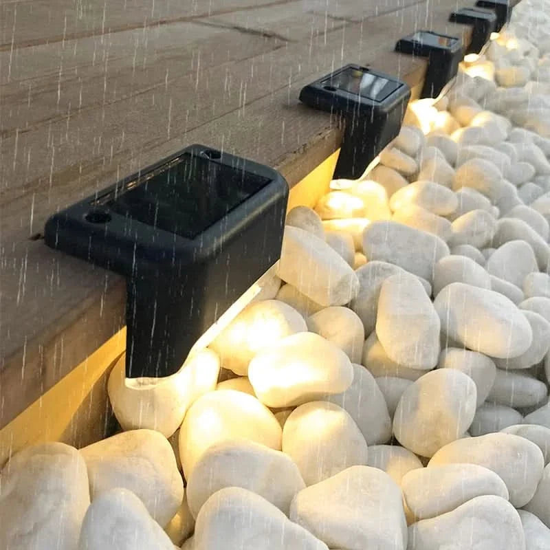 مصباح شمسي LED فائق القوة للاستخدام الخارجي 